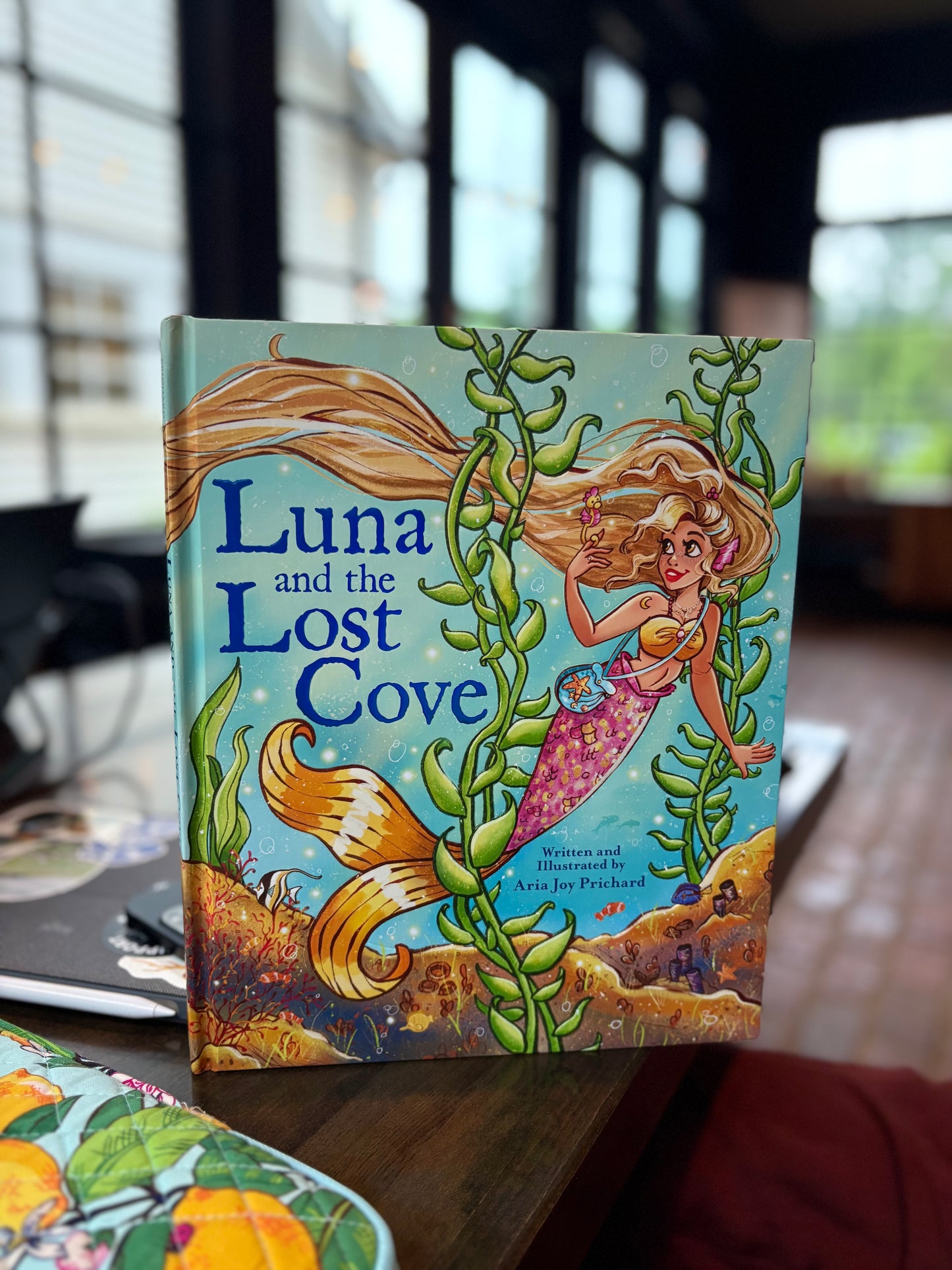 Luna and the Lost Cove: SIGNED PREORDERS!